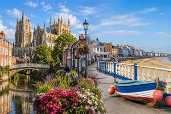 Beverley & Bridlington:From Market Town to Seaside